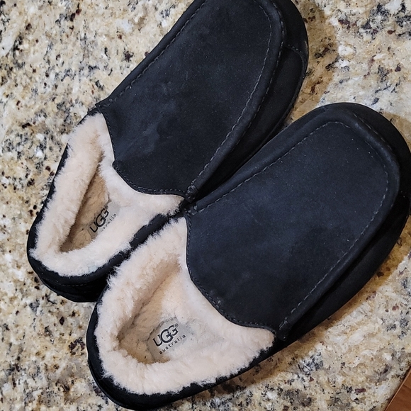 UGG Other - UGG Slippers